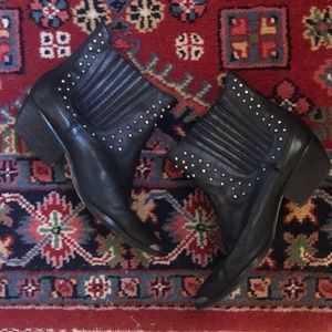 Slouchy black cowboy boots